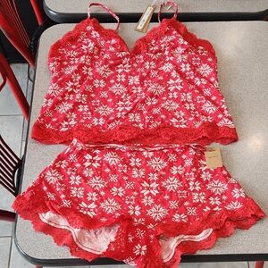 SKIMS Red Snowflake Lace Pajama Set